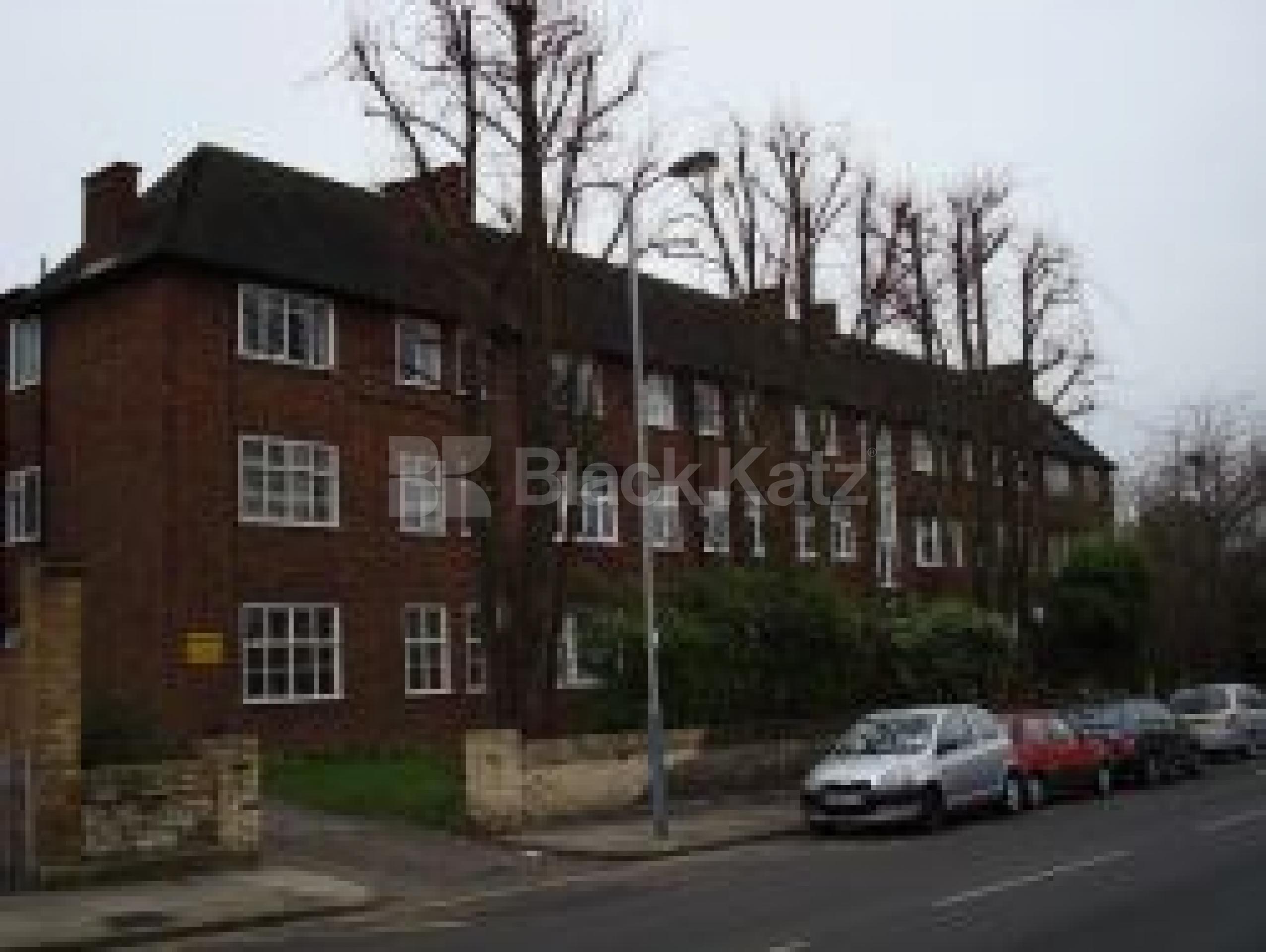 			1 Bedroom, 1 bath, 1 reception Flat			 Carleton Road, TUFNELL PARK N7 N7